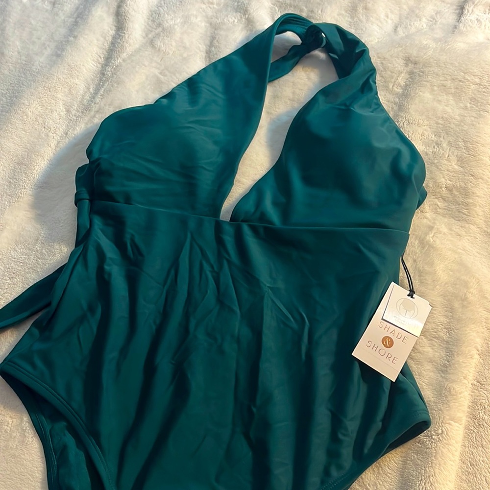 Shade and shore bathing suit SZ S